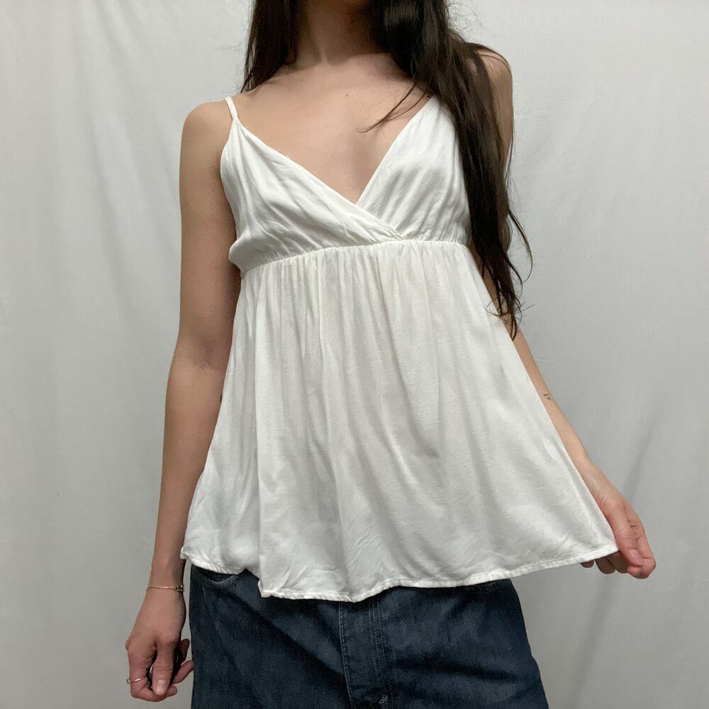 brandy melville cream white v neck flowy babydoll cami tank top blouse